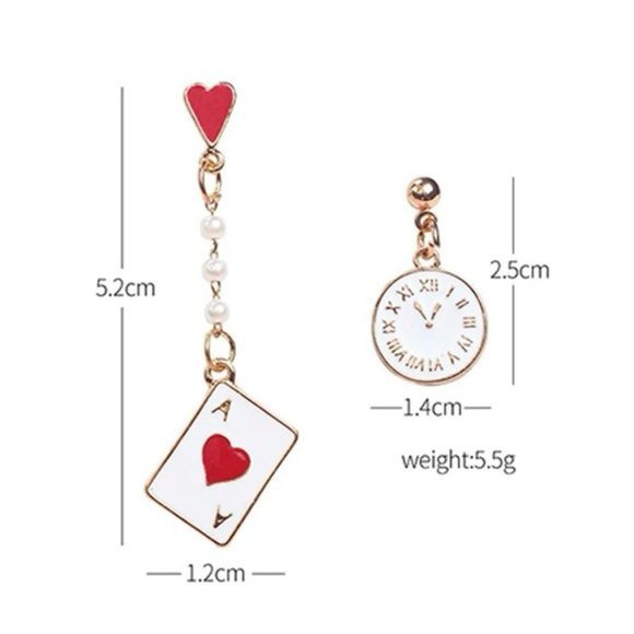 Alice in Wonderland Mismatch Dangle Earrings - Picture 3 of 6